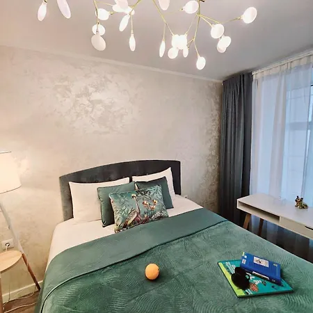 Old Town Serenity Breeze Prime Location