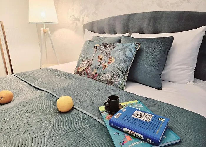 Old Town Serenity Breeze Prime Location