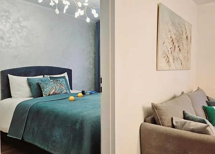 Old Town Serenity Breeze Prime Location *